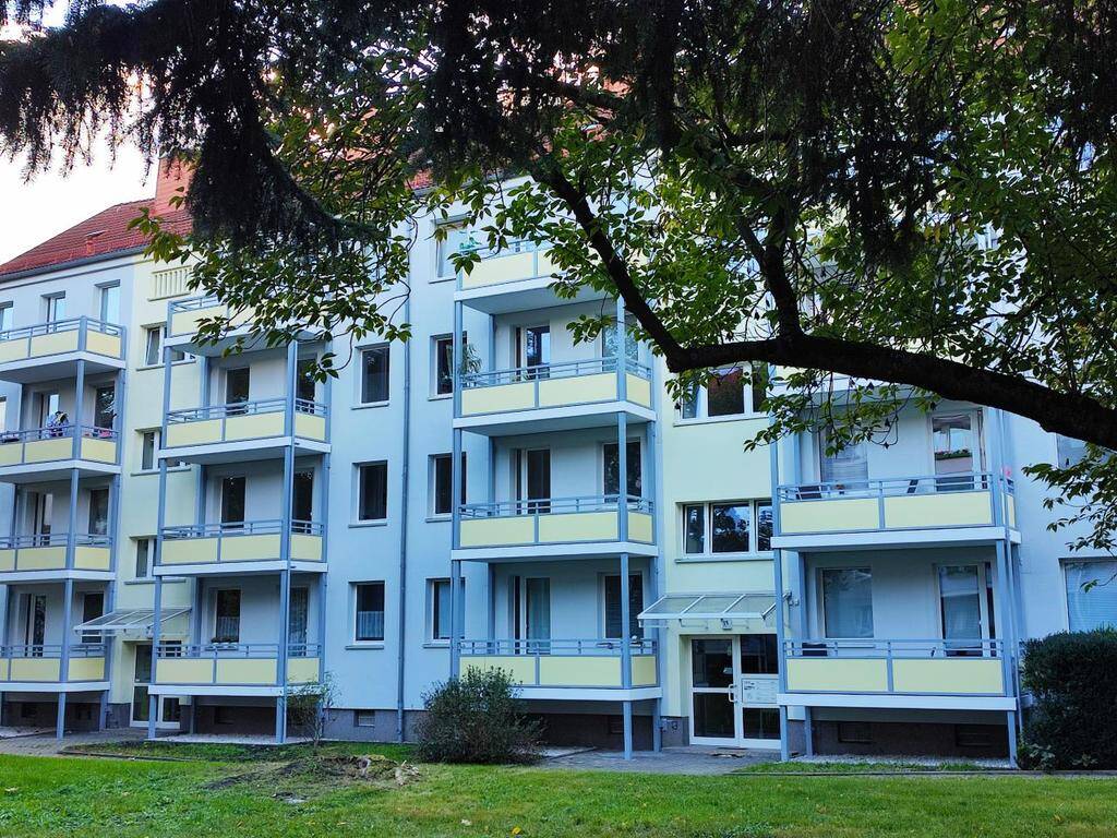 Tolle 2-Raum-Wohnung mit Balkon nahe Uferstrand – Chemnitz – Vorschaubild 5