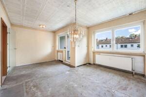 Solide 3-ZKB-Wohnung in einem modernisiertem Mehrfamilienhaus in Bremen-Woltmershausen – 28197 Bremen – Vorschaubild 5