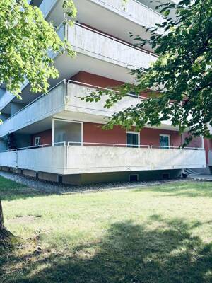 2,5 Zi Wohnung im Westenviertel