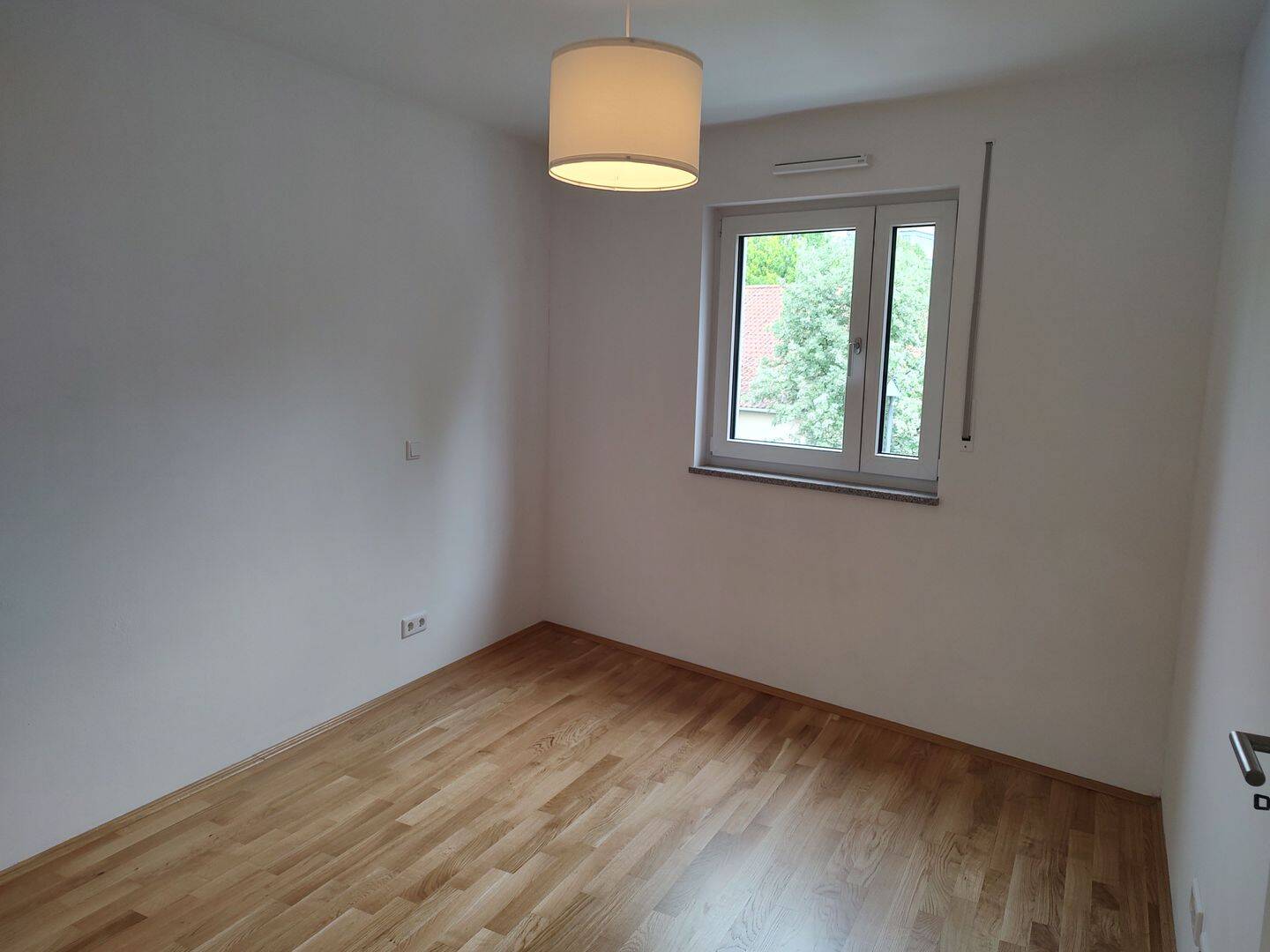 Moderne 2-Zimmer-Wohnung mit Balkon in Regensburg Galgenberg – Regensburg – Vorschaubild 5