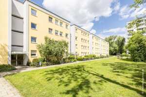 Direkt am Park: Charmante, bezugsfreie Eigentumswohnung mit Westbalkon und Blick ins Grüne – 81927 München – Vorschaubild 2