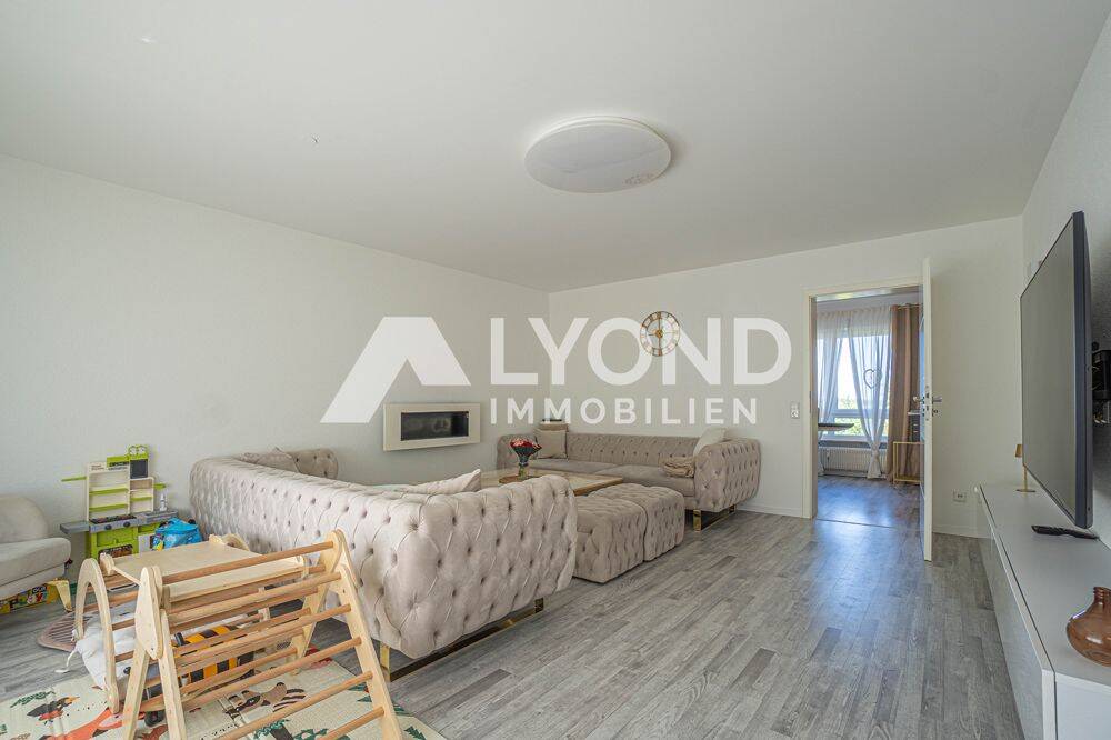 Renovierte 4,5 Zimmer Wohnung sucht Sie als neuen Eigentümer! – Pfullingen – Vorschaubild 6