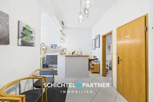 Vegesack | Mehrfamilienhaus mit Gewerbe, Garagen und großem Grundstück – 28755 Bremen – Vorschaubild 8