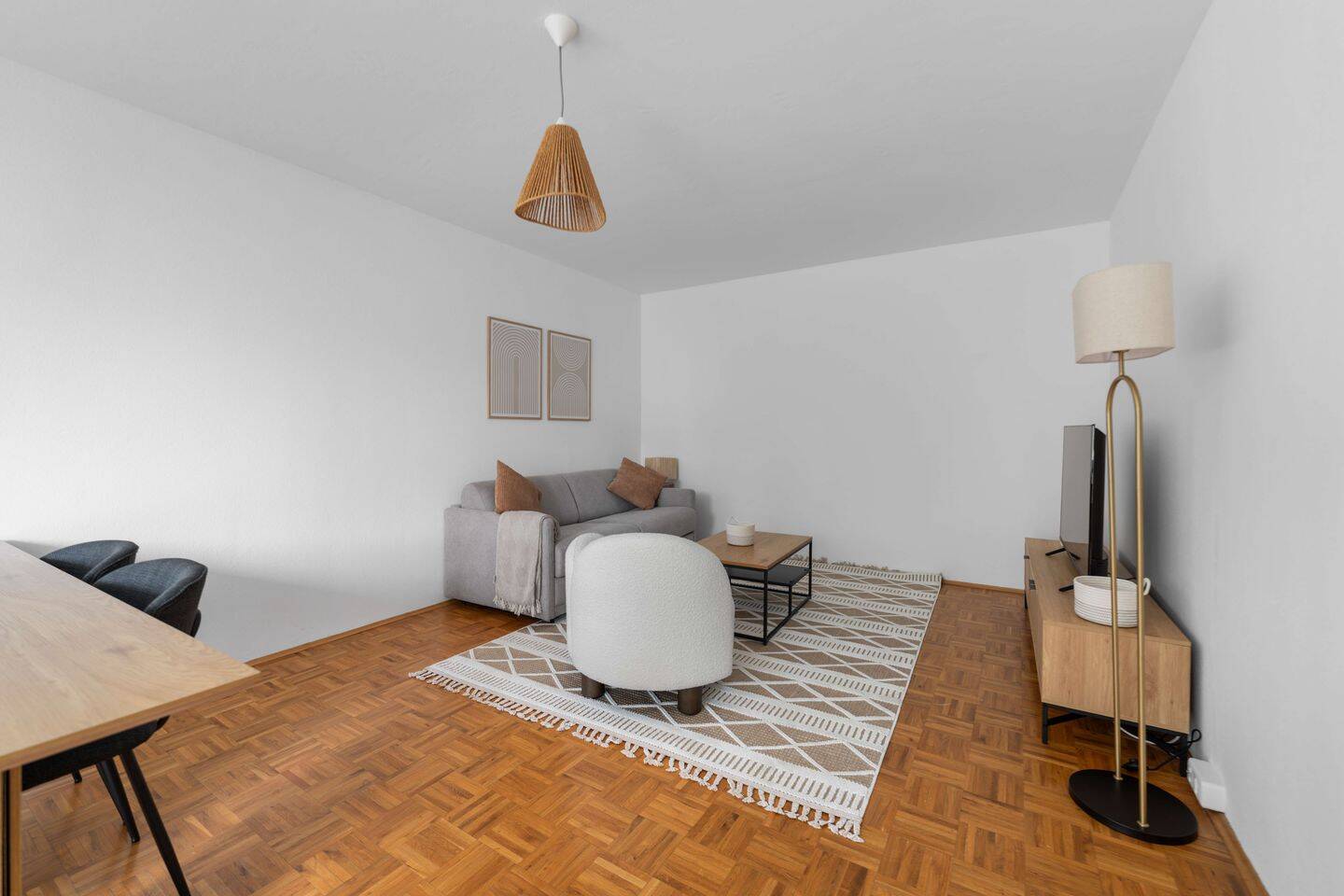 Beeindruckende 2-Zimmer Wohnung in Mitte - voll möbliert – Berlin – Vorschaubild 3