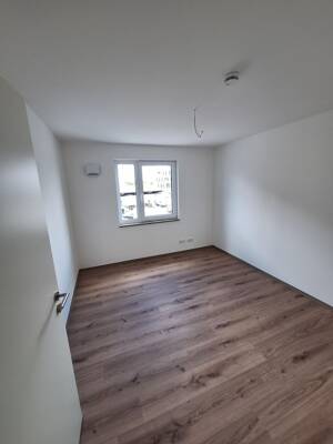 *NEUBAU* Exklusive 5-Zimmer-Wohnungen mit Balkon und Aufzug im 1. bis 5. Obergeschoss in 90763 Fürth – 90763 Fürth – Vorschaubild 9