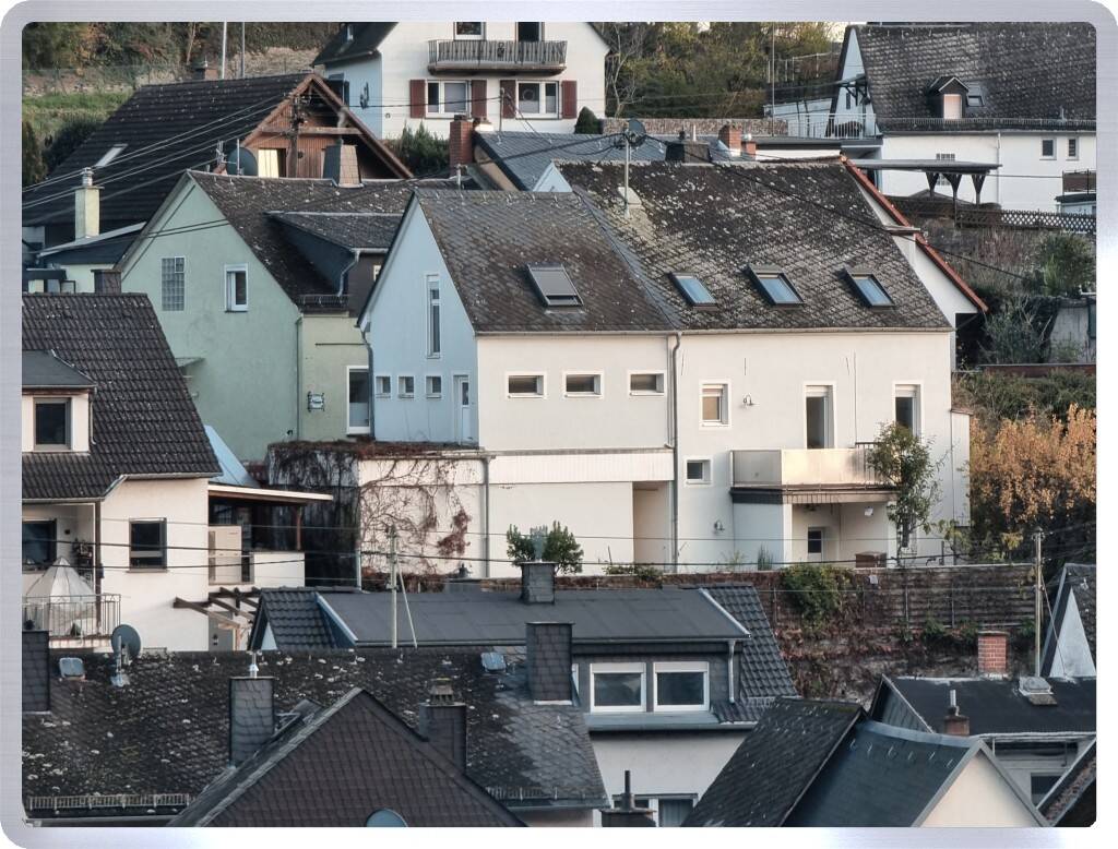 * Lorch am Rhein: Schönes Einfamilienhaus in ruhiger Blicklage * – Lorch – Vorschaubild 2