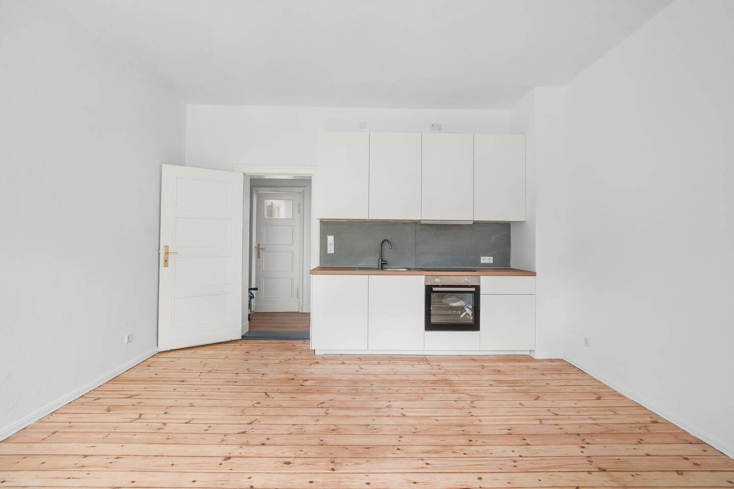 Charmante 2-Zimmer-Wohnung mit Gartenmitbenutzung in Adlershof – Berlin – Vorschaubild 3