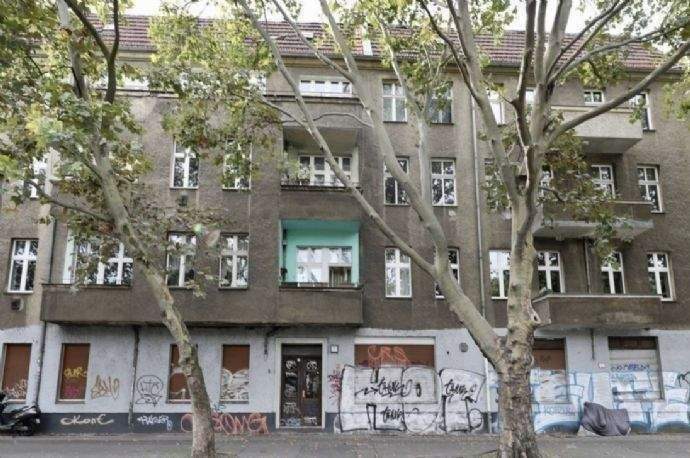 GUTER SCHNITT MIT BALKON - ALTBAUCHARAKTER - ZUR ZEIT VERMIETET – Berlin – Vorschaubild 9