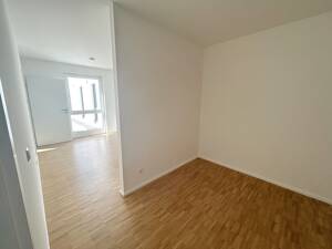 Modernes Leben auf 118 m²: Stilvolle 3-Zimmer-Wohnung mit Highlight-Dachterrasse und Aufzug – 70327 Stuttgart – Vorschaubild 8