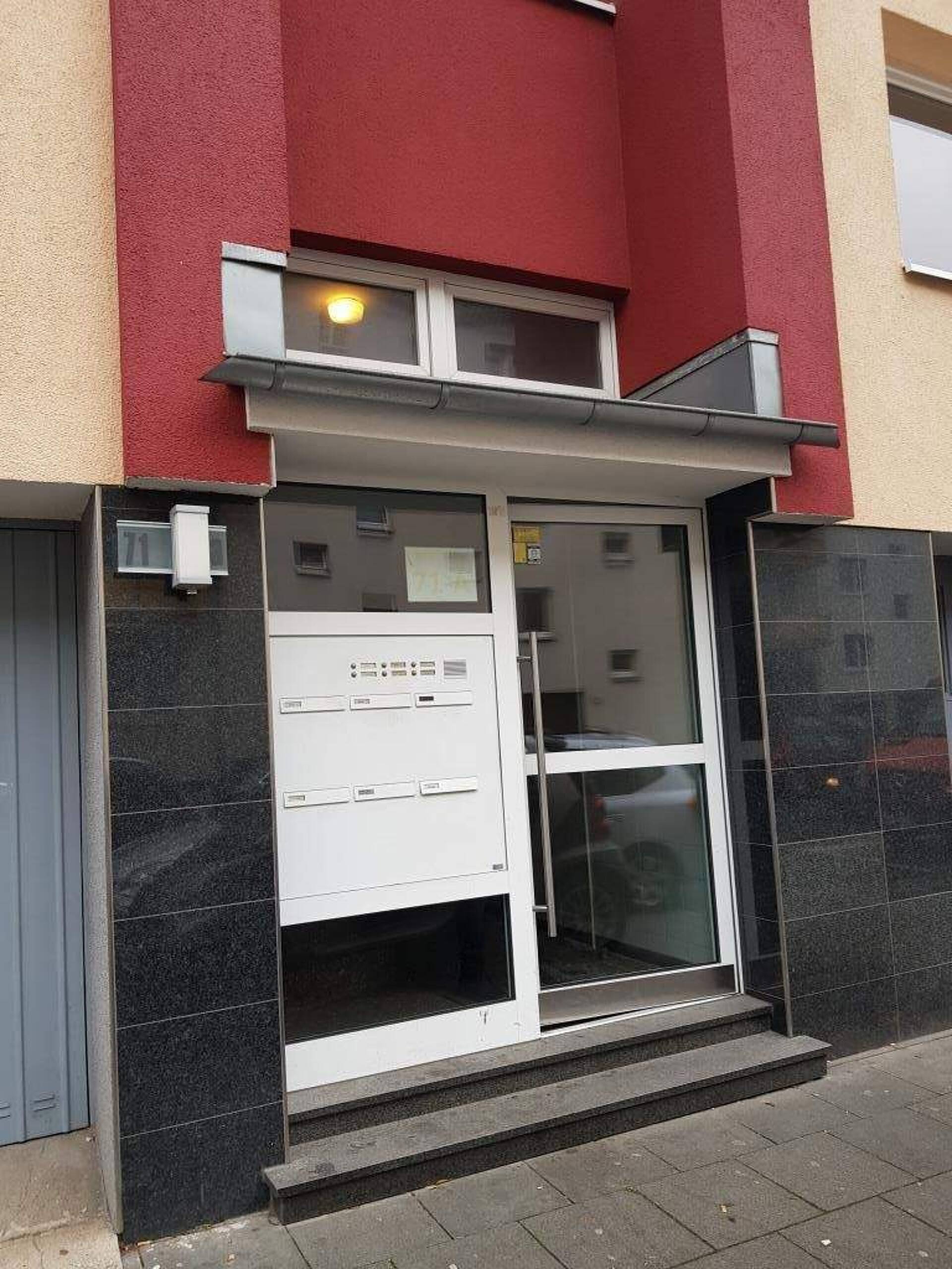 Etagenwohnung in 51103 Köln mit 69 m² kaufen