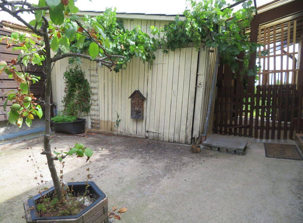 WARUM NICHT BISCHBERG? ÄLTERES HAUS ZUM KOMPLETT-RENOVIEREN AUF 183m2 GRUND FÜR 185.000,-EURO – Bamberg – Vorschaubild 8