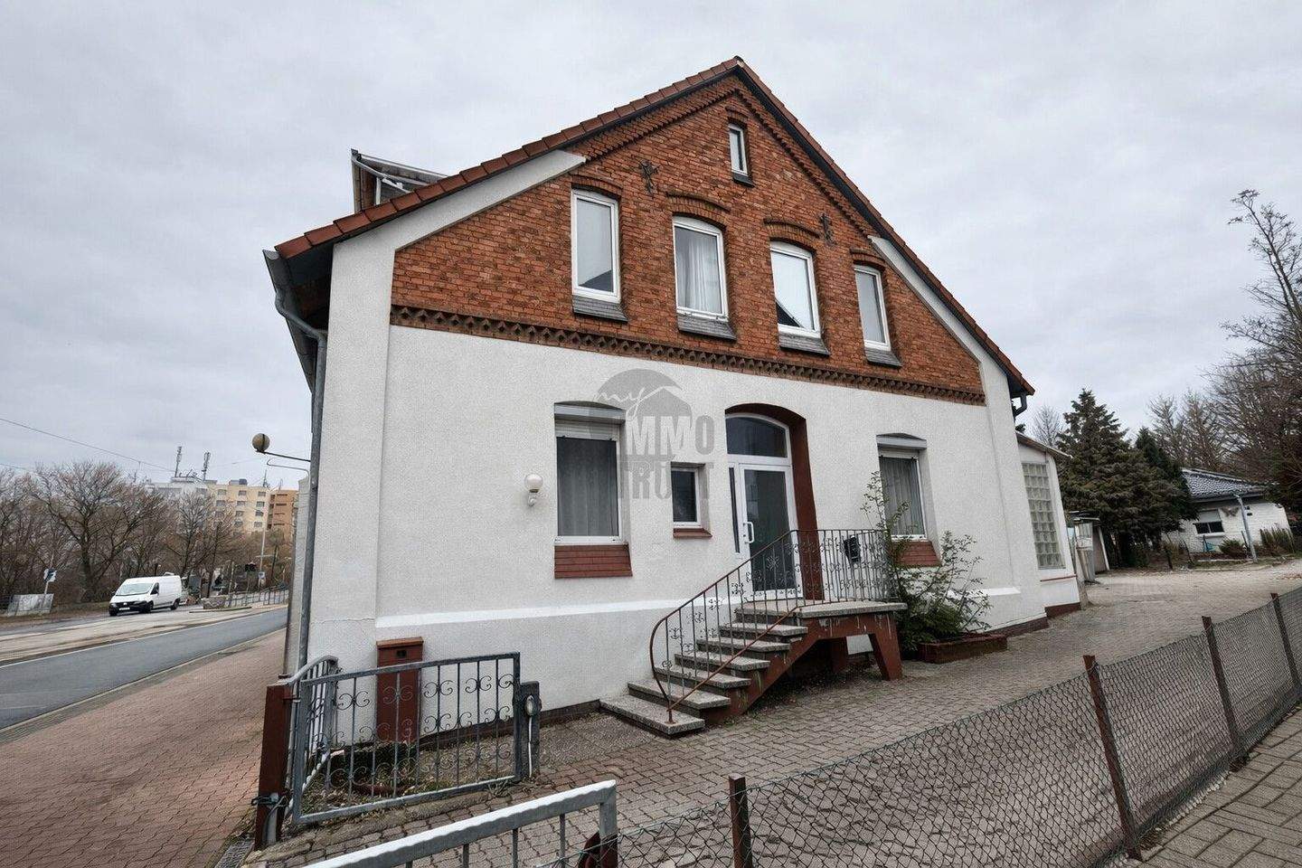 Exklusives Investment in Laatzen: Vollvermietetes Mehrfamilienhaus mit 6 Einheiten