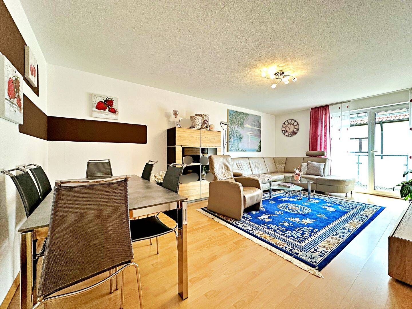 CITYLIFE MIT KOMFORT - Helle 3Z-Wohnung mit EBK, Tiefgarage & 2 Sonnenbalkonen – Stuttgart – Vorschaubild 3
