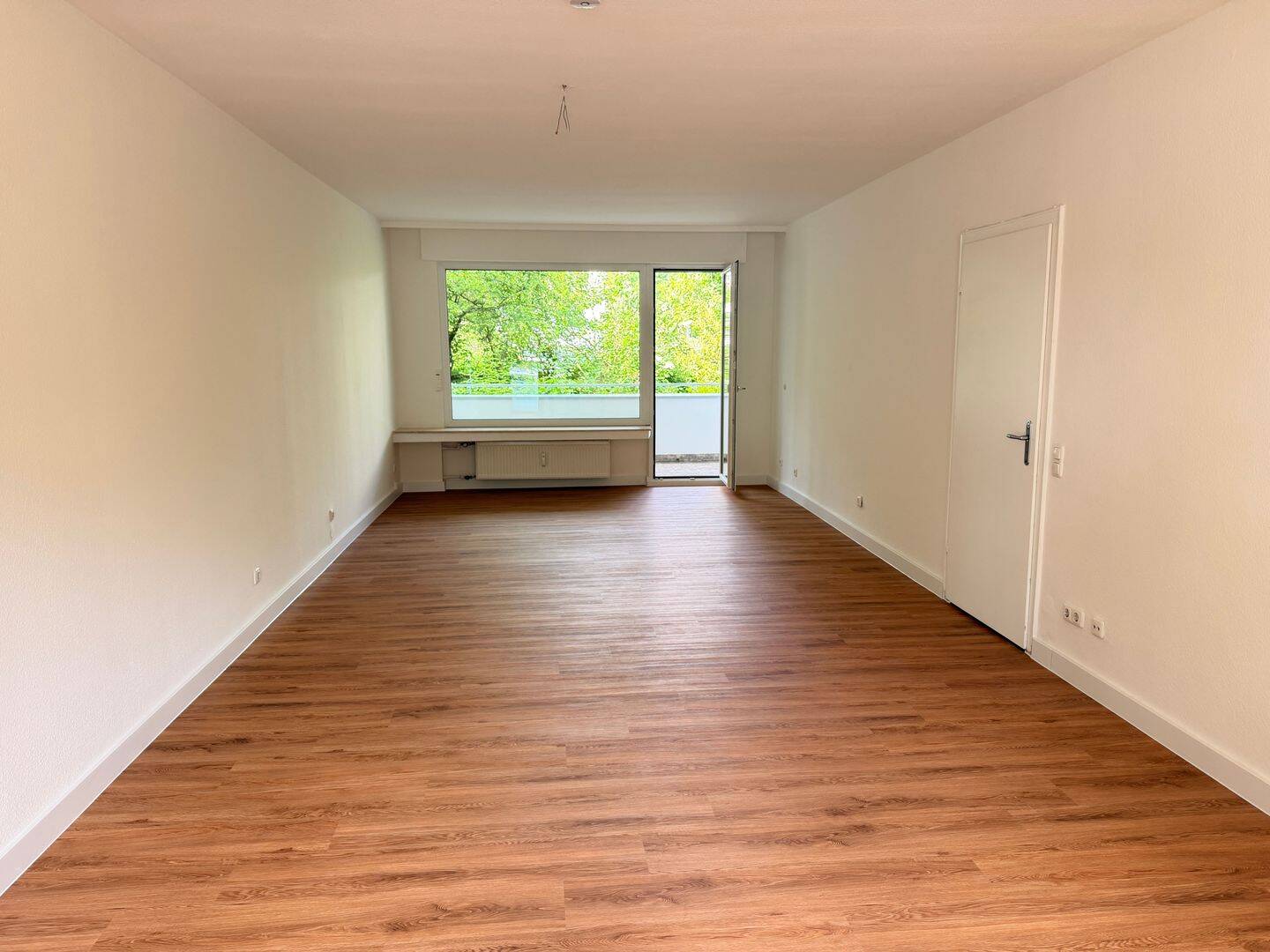 Nähe Aachener Weiher: renovierte 2-Zi. Wohnung mit EBK + Balkon – Köln – Vorschaubild 6