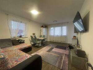 Sichere Kapitalanlage: Vermietete 4-Zimmer-Wohnung mit Loggia in gefragter Lage von Fürth