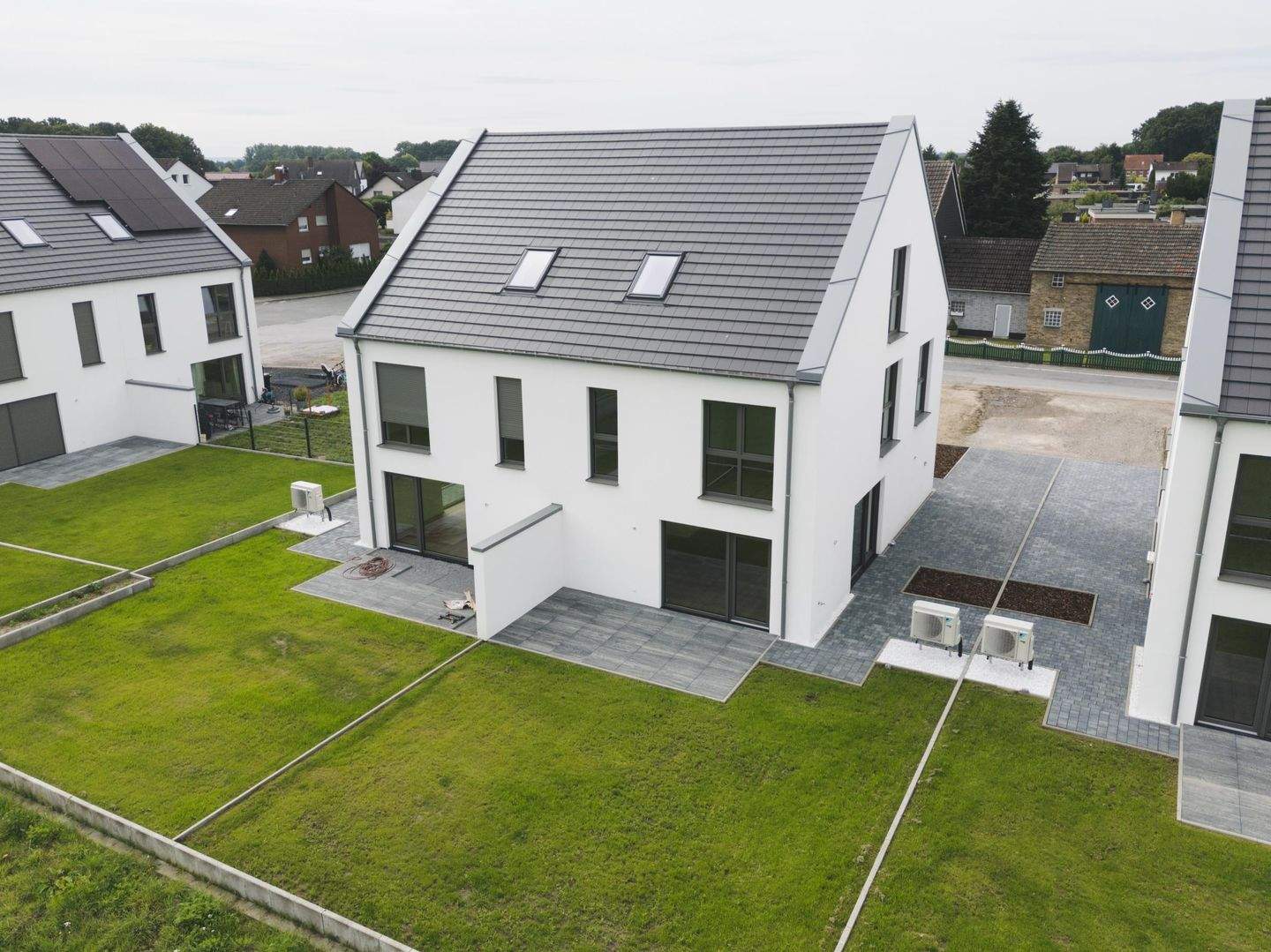 EXKLUSIVES WOHNEN IM GRÜNEN WINKEL - ARCHITEKTUR TRIFFT LEBENSQUALITÄT – Hamm – Vorschaubild 7
