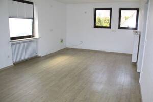 3,5 Zimmer Wohnung in Duisburg Grossenbaum mit Garten Nutzung – 47269 Duisburg – Vorschaubild 3