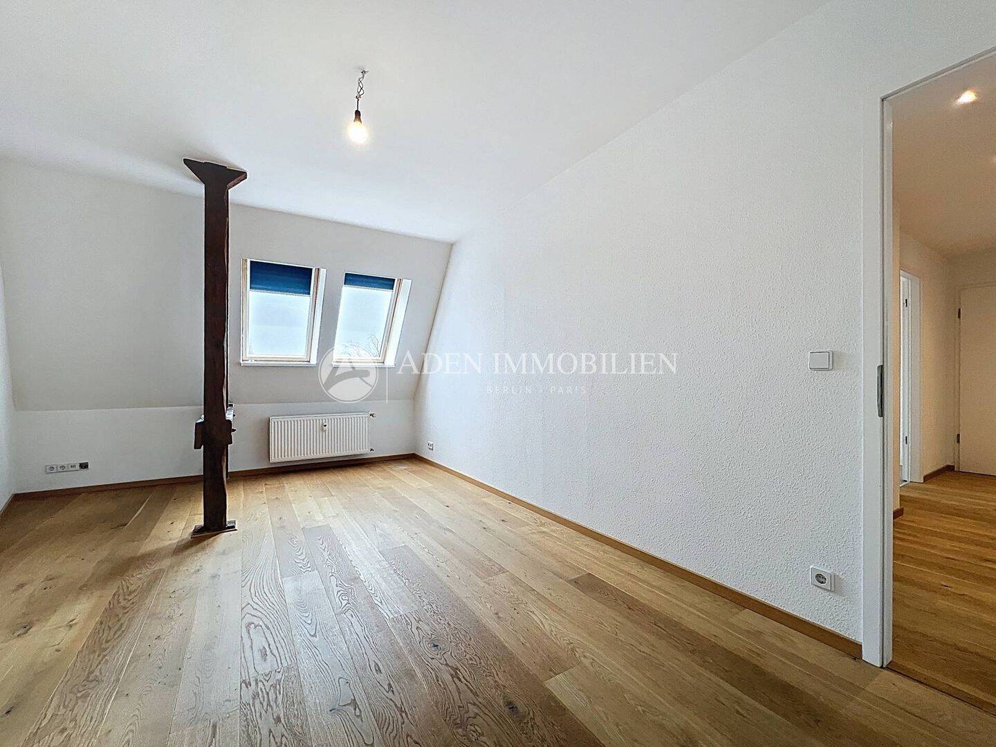 Attraktive Dachgeschosswohnung mit Sichtbalken im historischen Zentrum von Köpenick – Berlin – Vorschaubild 5