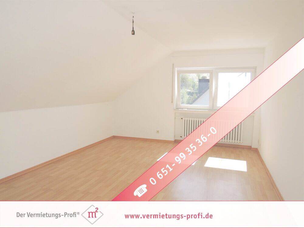 Gemütliche 2ZKB-Dachgeschosswohnung in Trier-Irsch - nahe der Universität
