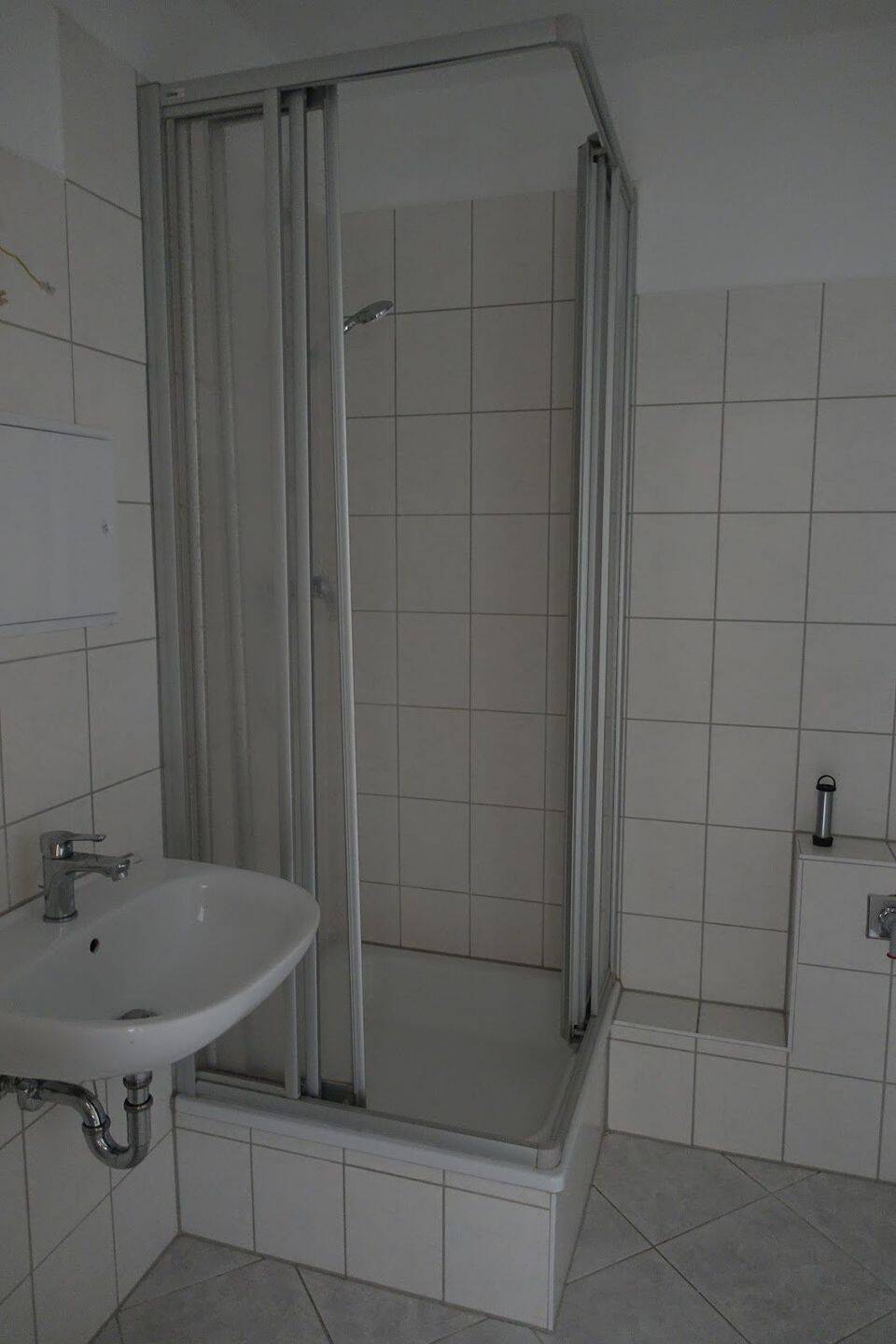 1,5 Zimmer Wohnung mit XXL Balkon - Aufzug - Dusche – Chemnitz – Vorschaubild 2