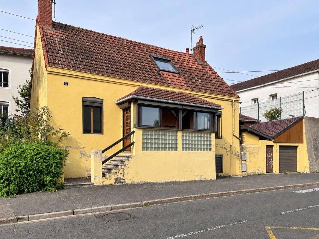 Maison 3 pièces 93 m² · à Blanzy · 92,8 m² · 78 000 €