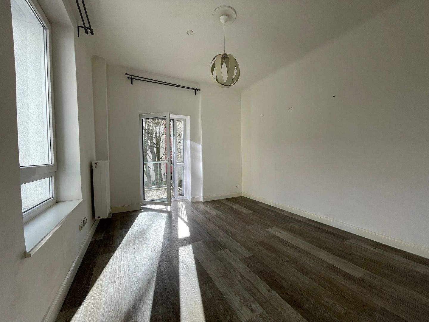 Moderne 2-Zimmer-Wohnung mit Balkon + Einbauküche - sofort beziehbar – Aachen – Vorschaubild 4