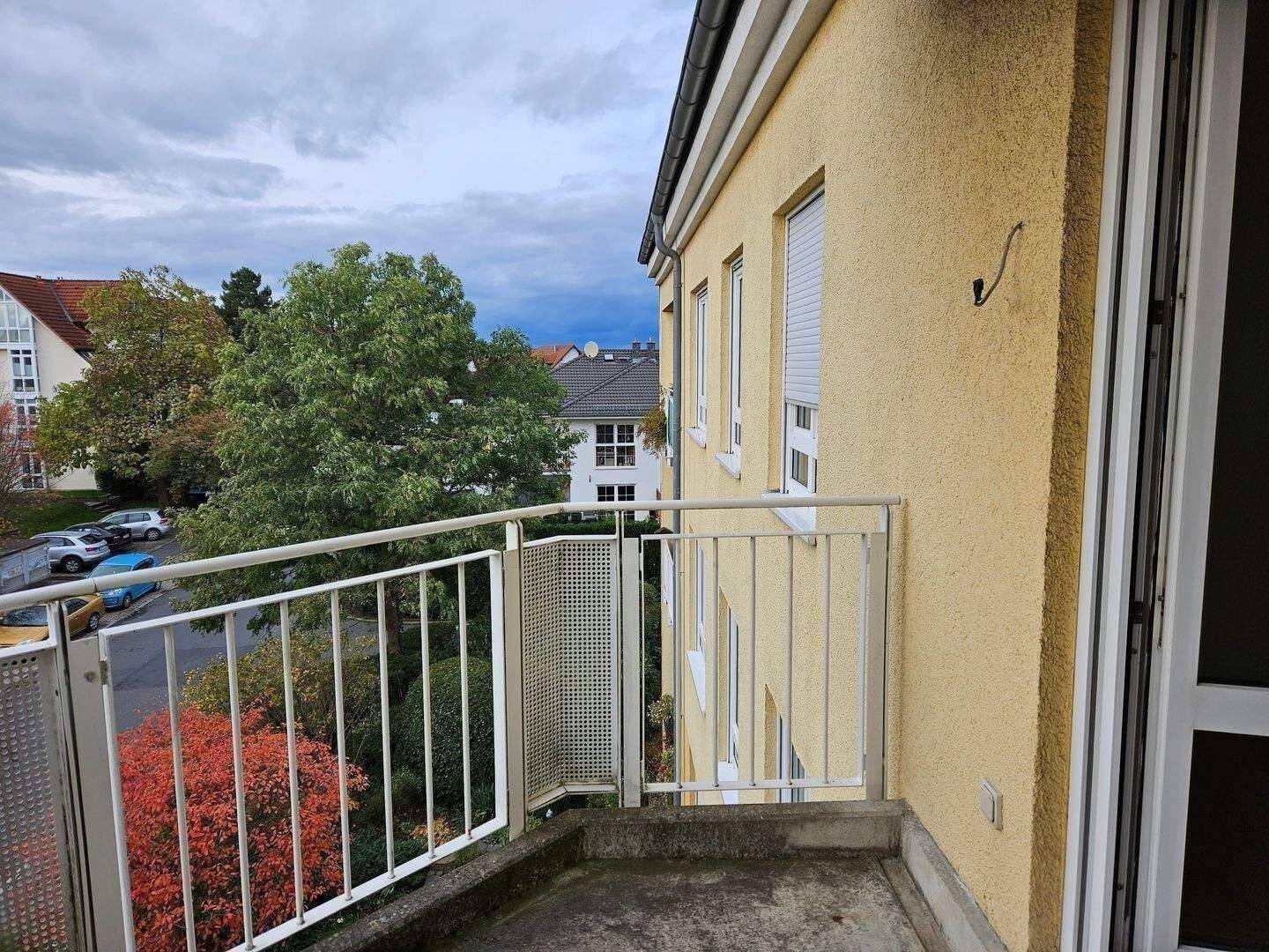 Bereits vermietet: Kleine 2 Zimmer-Wohnung. Kochnische. Balkon. Tiefgaragen-Stellplatz – Dresden – Vorschaubild 8
