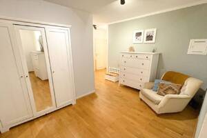 Münster-Kreuzviertel: Renovierte 3-Zimmer-Eigentumswohnung mit großem Balkon! – 48143 Münster – Vorschaubild 4