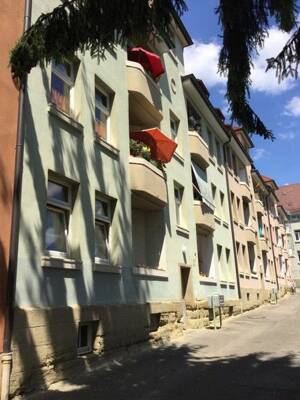 Schöner Wohnen in dieser praktischen 2-Zimmer-Wohnung – 70374 Stuttgart – Vorschaubild 1