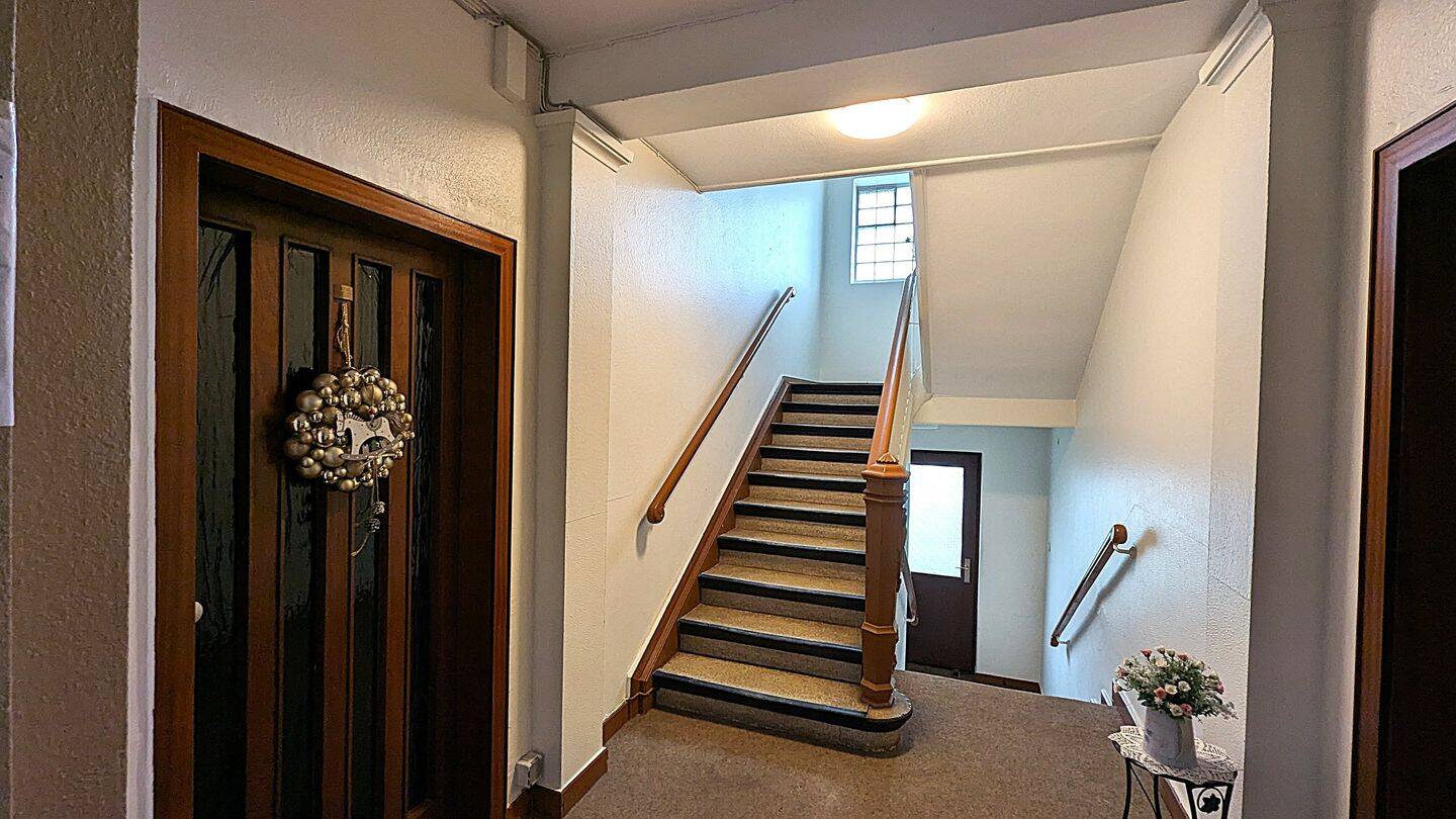 Eigentumswohnung im Hochparterre - 3 schöne Zimmer, Bad, Küche mit Balkon + Gemeinschafts-Garten – Bremen – Bild 1 von 5