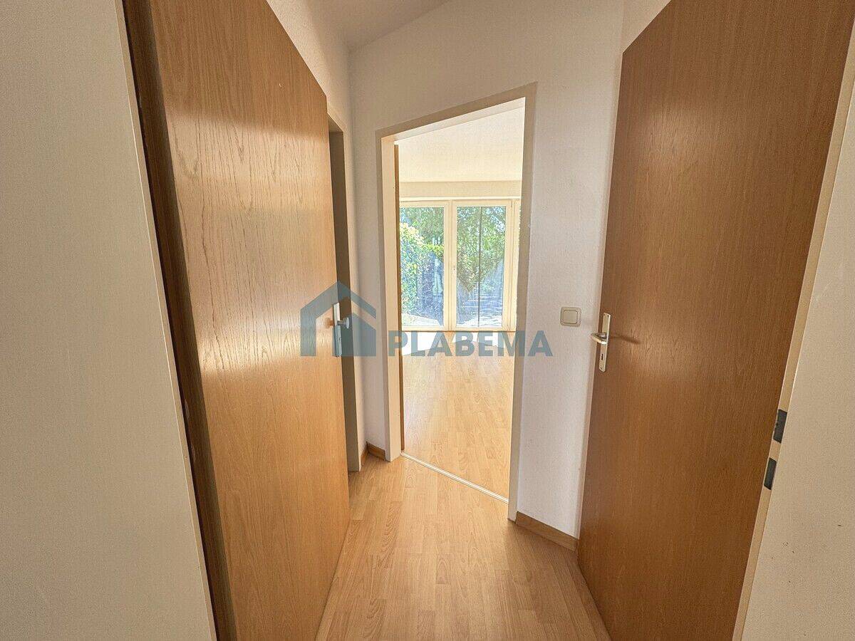 1-Zimmer Wohnung mit Terrasse, Einbauküche und PKW-Stellplatz – Parchim – Vorschaubild 9