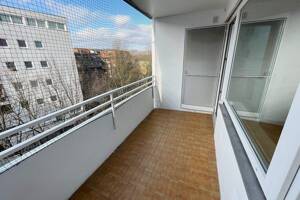 Offenbach: Top Kapitalanlage! Vermietete 3-Zimmer-Wohnung in zentraler Lage! – 63065 Offenbach am Main – Vorschaubild 2