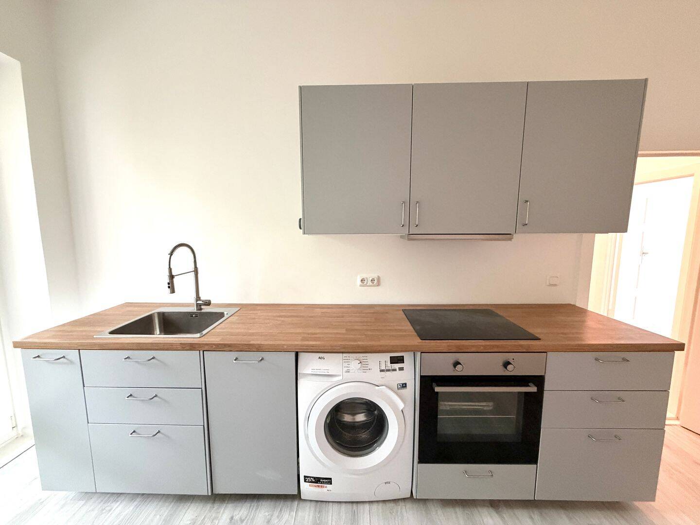 Charmante 2-Zimmer-Altbauwohnung mit Balkon und ruhiger Hofausrichtung – Berlin – Vorschaubild 5