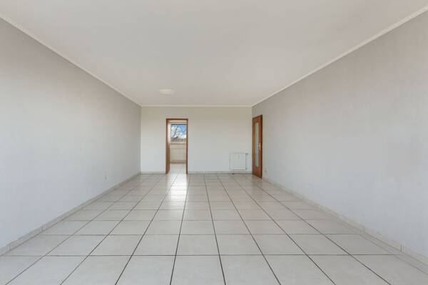 Etagenwohnung in 50735 Köln mit 83 m² kaufen