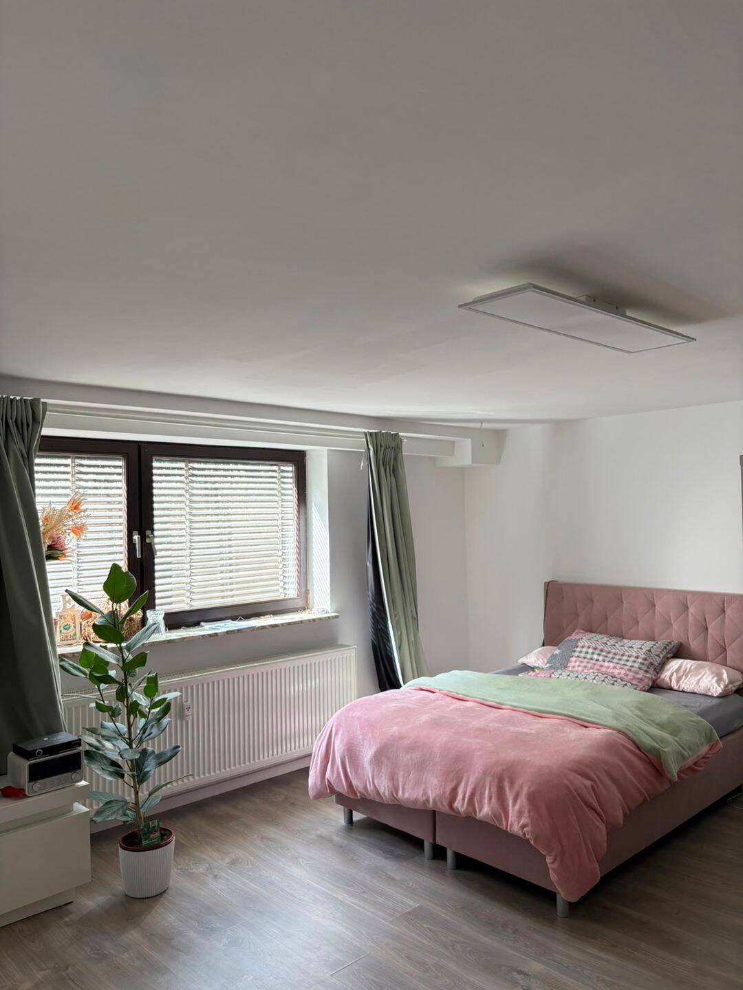 1-Zimmer-Wohnung mit ca. 47 m² Wfl. im Souterrain, Bj. 1985 – Brühl – Vorschaubild 2