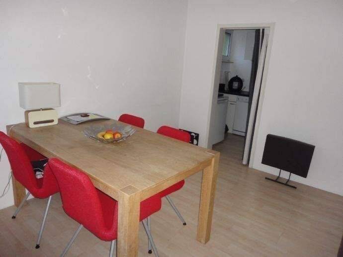 U-Bahnhof Schoppershof - Möblierte 1,5-ZW, Süd-Balkon, sep. Küche mit EBK in 90489 Nürnberg – Nürnberg – Vorschaubild 9
