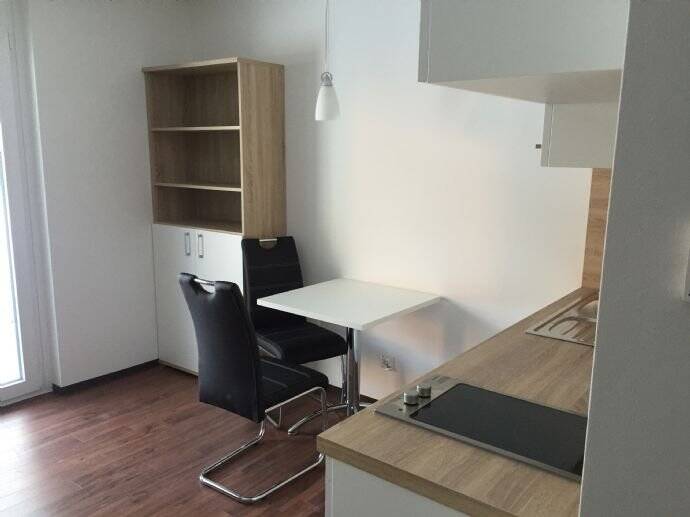 1-Zimmer-Wohnung - möbliert - in Ingolstadt – Ingolstadt – Vorschaubild 3