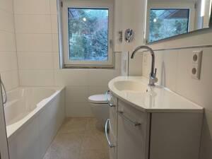 Elbe, Falkensteiner Ufer & Wittenbergener Heide Modernes Dreifamilienhaus mit freier Maisonettewohnung – 22559 Hamburg – Vorschaubild 6