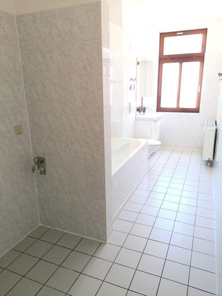 !! 3-Zimmer-Wohnung mit neuem Laminat in Chemnitz / Gablenz !! – Chemnitz – Vorschaubild 7