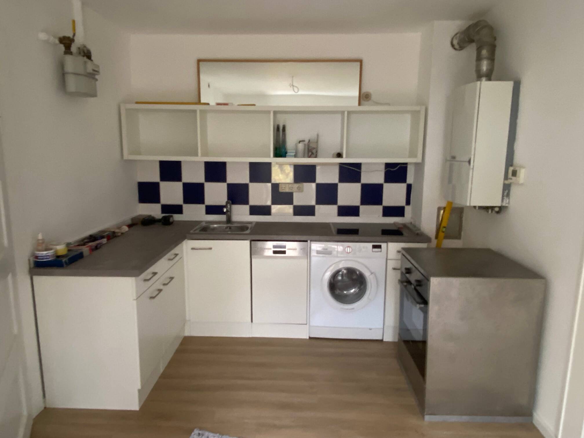 Tinyhaus mit kl. Garten, Holzterrasse, 1-Zimmer + Wohnküche, EBK, 38 qm, Nähe Wöhrder See, Oase - perfekt für Singles ab 01.09.26 oder später – Nürnberg – Vorschaubild 7
