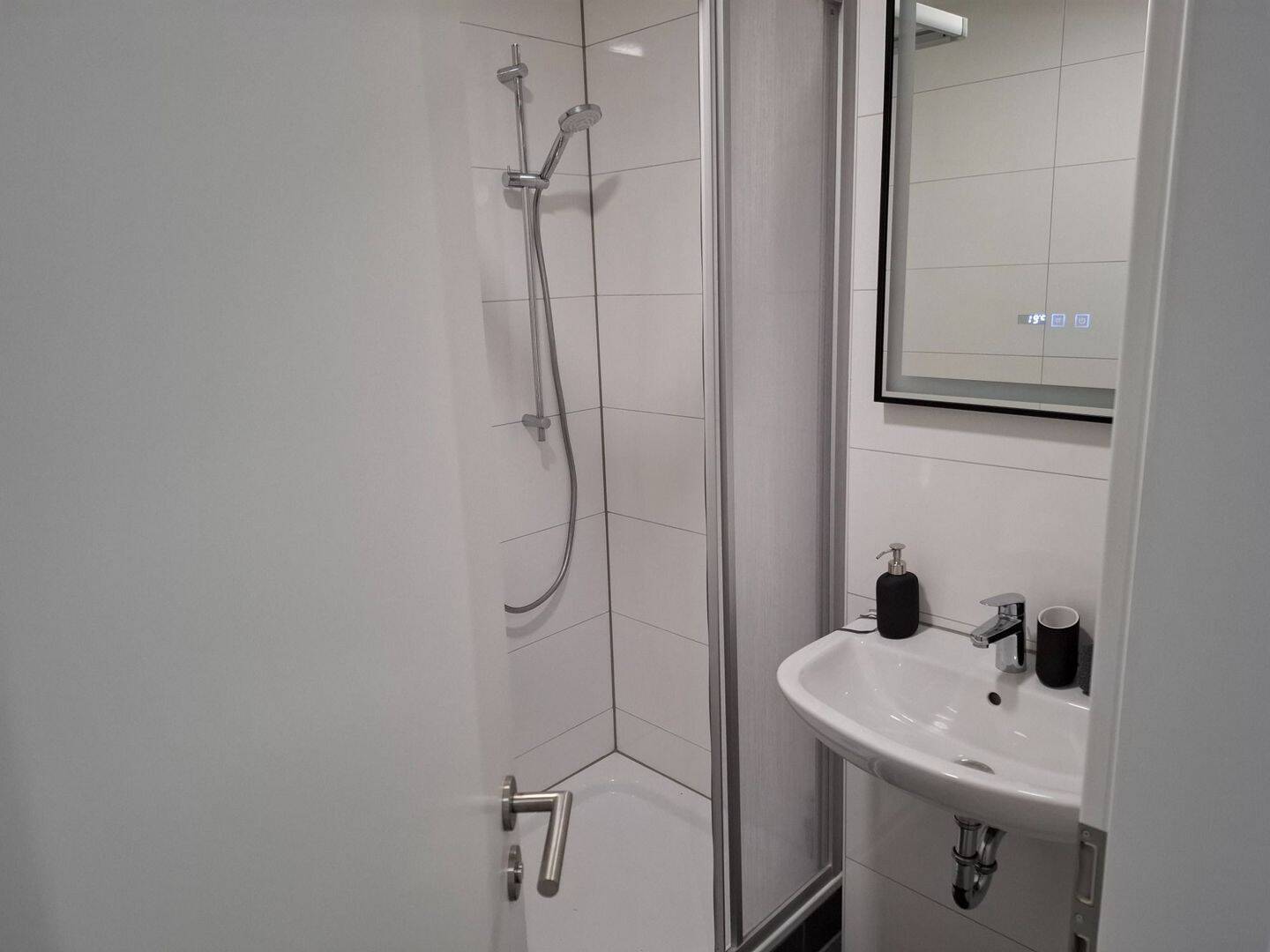 Möbliertes Apartment Boardinghaus Reutlingen - Wohnen auf Zeit ab 1 Monat – Reutlingen – Vorschaubild 7
