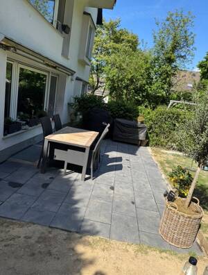 Renovierte 3- Zimmer- Erdgeschoßwohnung mit Garten in Essen- Bergerhausen! – 45136 Essen – Vorschaubild 2