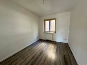 Frisch renovierte 3-Zimmer-Wohnung in Magdeburg-Stadtfeld-Ost mit 2 Balkonen! – 39108 Magdeburg – Vorschaubild 7