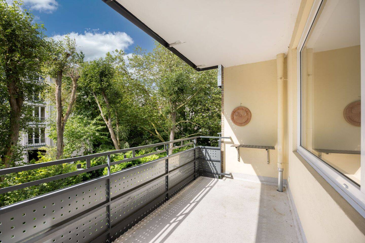 Großzügige, sanierte 3,5-Wohnung mit Loggia in zentraler Lage von Düsseldorf-Oberkassel! – Düsseldorf – Vorschaubild 4