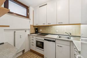 Lichtdurchflutete 2,5 Zimmer Wohnung mit Südbalkon und nahe des historischen Pfanzeltplatzes in Altperlach – 81737 München – Vorschaubild 7