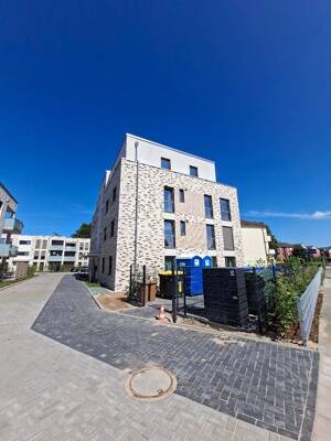 Großzügige Penthouse Wohnung in St. Jürgen, Neubau, KFW55, Provisionsfrei