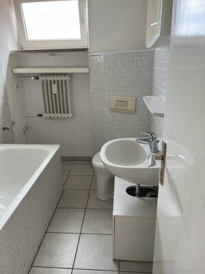 Geräumige 3-Zimmer-Wohnung mit Balkon in Kassel Süd – 34121 Kassel – Vorschaubild 7