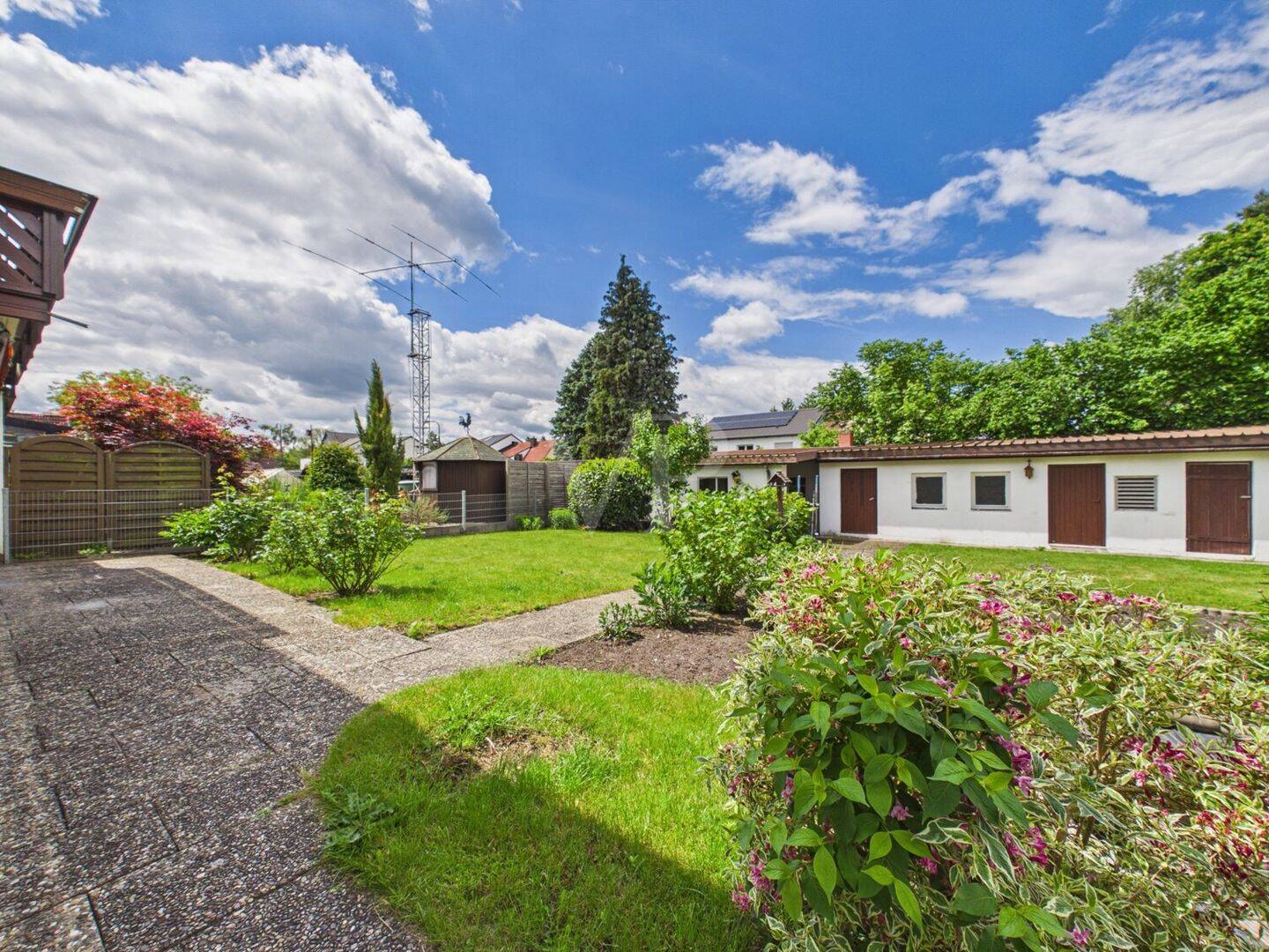 Familienglück in der Gartenstadt - Viel Platz, viel Grün, viele Möglichkeiten – Nürnberg – Vorschaubild 3