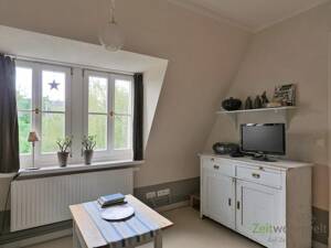 (EF1176_M) Dresden: Äußere Neustadt, geschmackvoll möbliertes 2-Zimmer-Apartment in historischem Gebäude, WLAN – 1097 Dresden – Vorschaubild 3