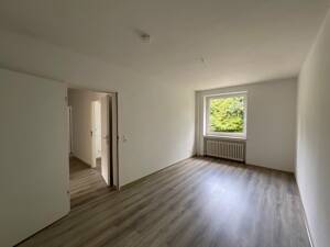 Zentral gelegene 3-Zimmer-Wohnung mit Balkon in Aurich-Popens! – 26603 Aurich – Vorschaubild 3